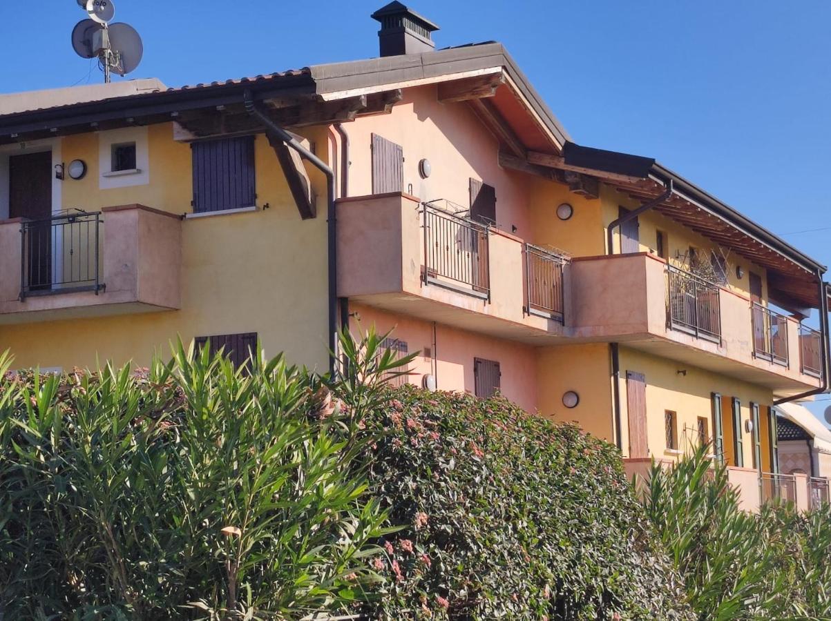 La Casa Di Mery Дезенцано-дель-Гарда Экстерьер фото